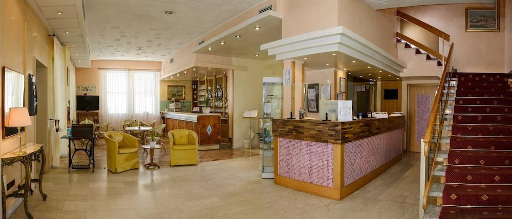 Hotel Kennedy Rimini Exterior foto