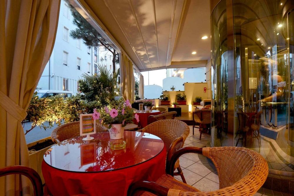 Hotel Kennedy Rimini Exterior foto